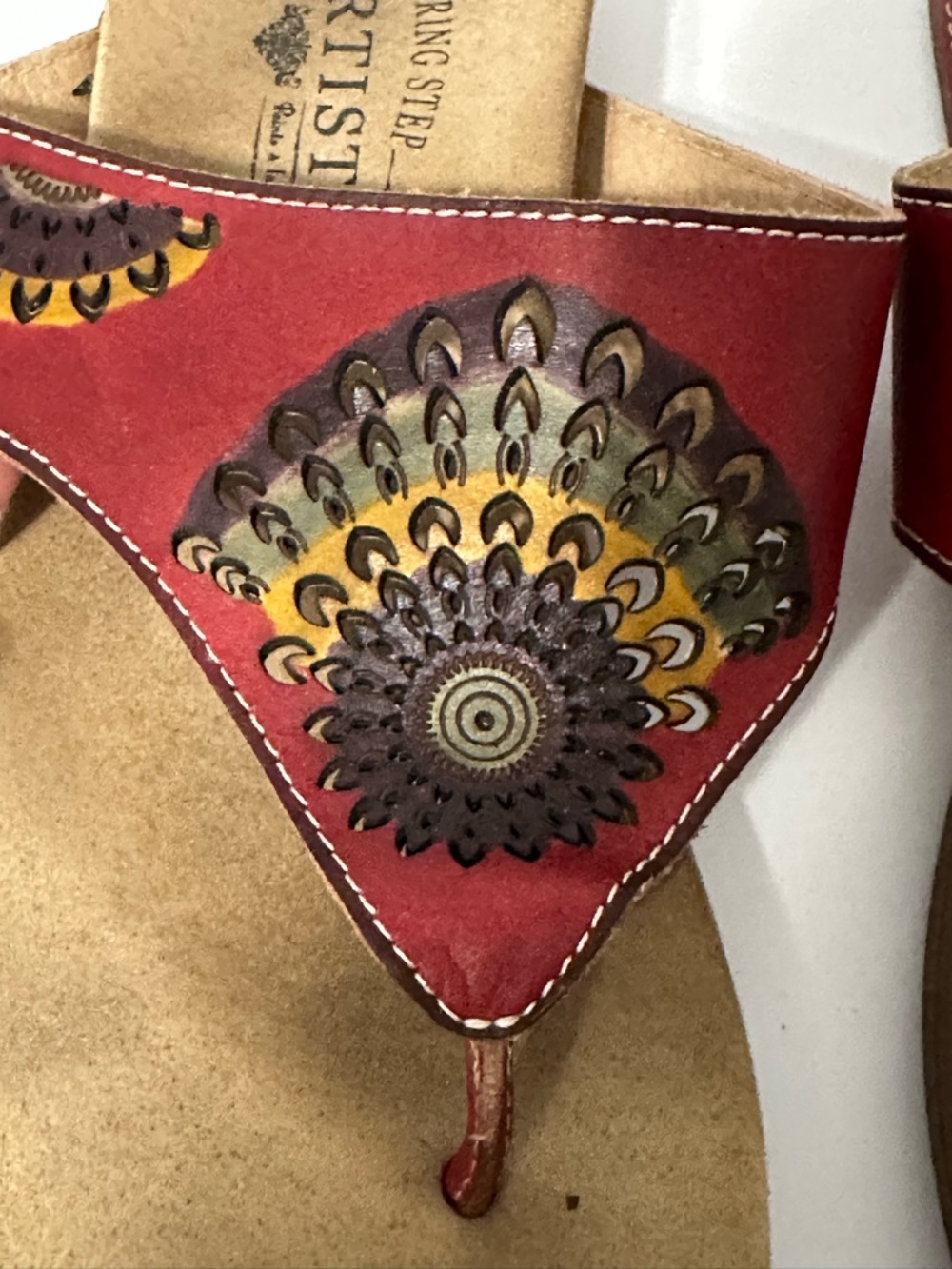 L'Artiste Sandals 7.5 Red Thong Slip On Boho Resort Travel Maximalist Dopamine - Picture 2 of 7